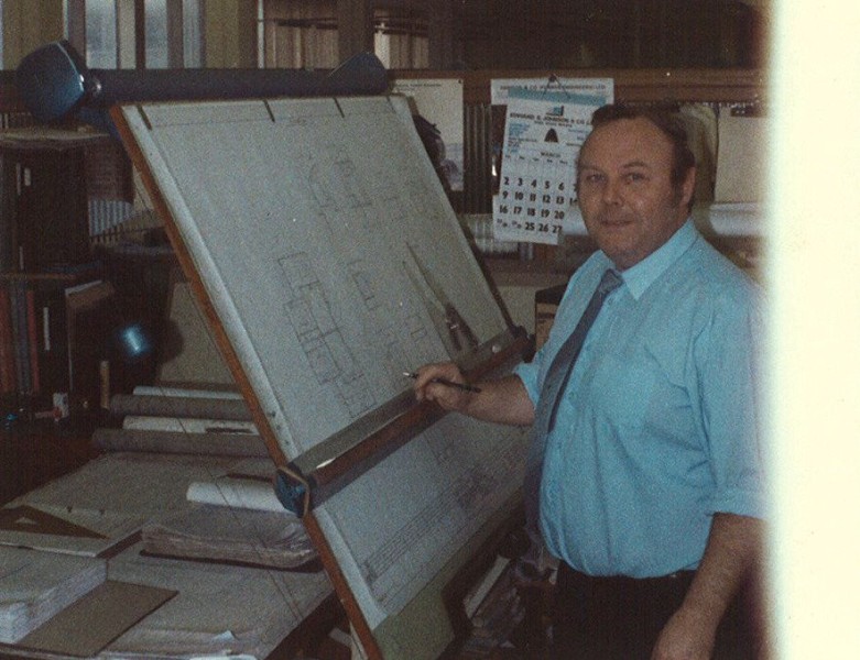001.jpg